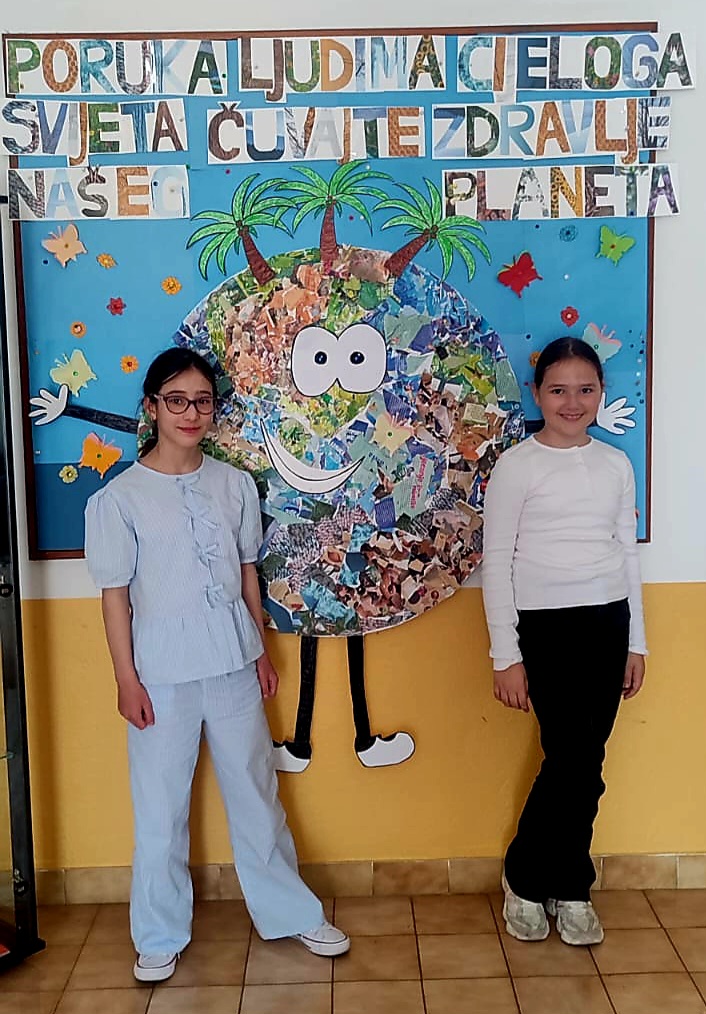 Učiteljica Zdravka, asistentica Tea i trećaši